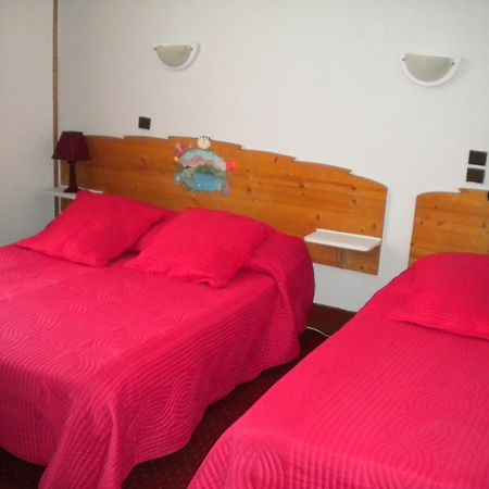 Hebe Hotel Анси Экстерьер фото